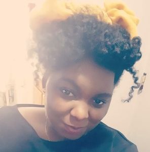 Meet your Posher, Jacia